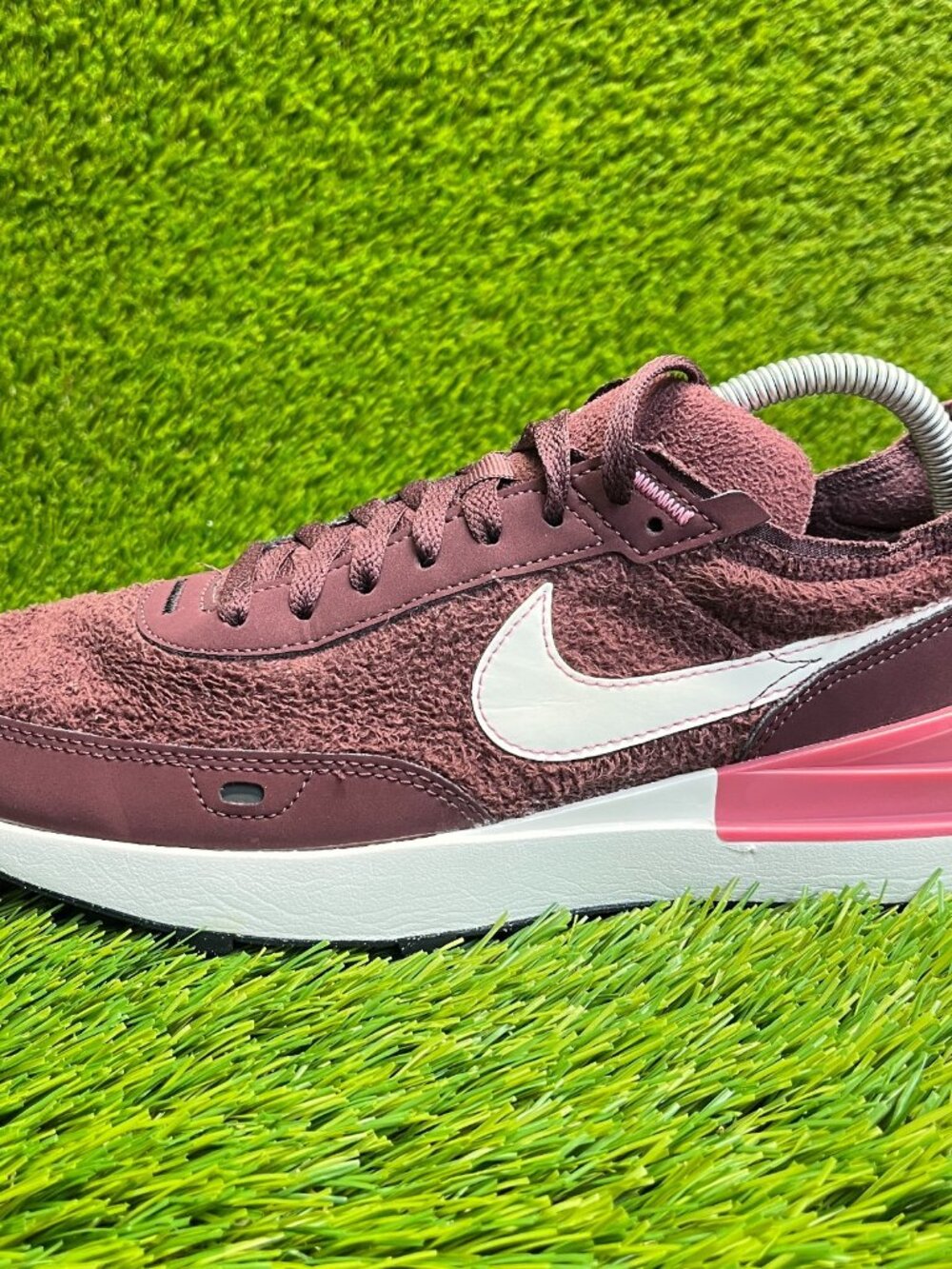 Nike Waffle One SE Burgundy Crush Womens Size 10.5 Athletic Shoes Sneakers - Picture 3 of 11
